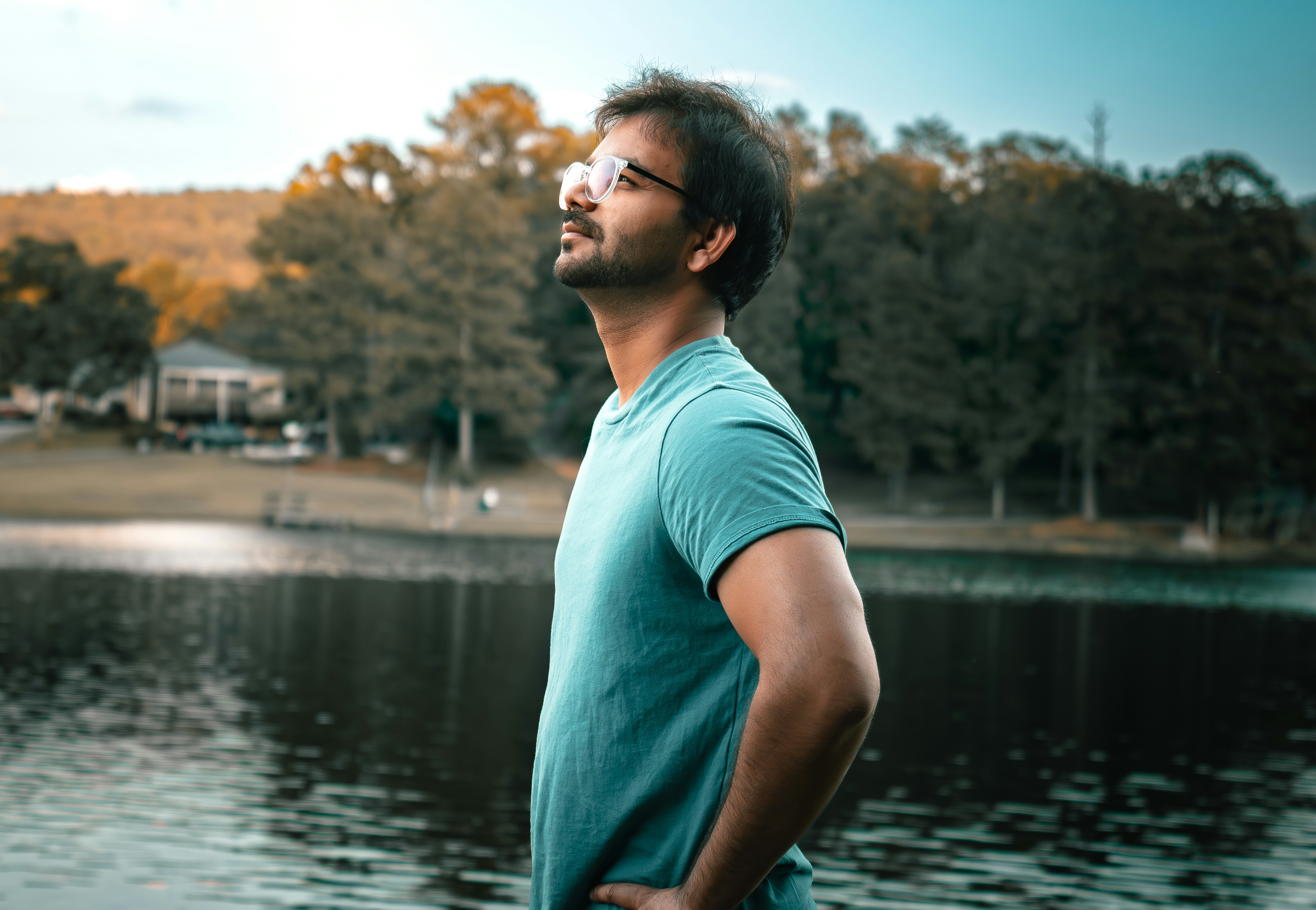 推荐剧集海报：冷静克制的犯罪调查